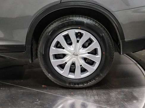Used 2017 Nissan Rogue S FWD image 7