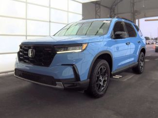 Used 2024 Honda Pilot TrailSport video 1