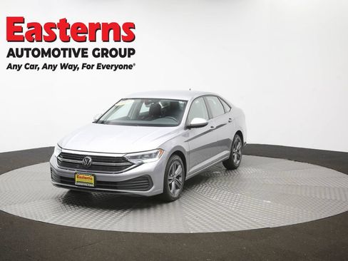 Used 2024 Volkswagen Jetta SE FWD image 53