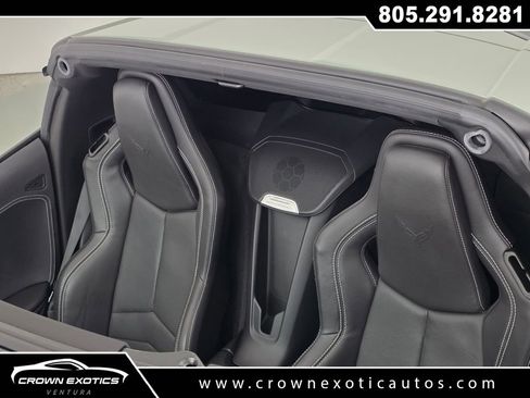 Used 2024 Chevrolet Corvette Stingray Coupe w/ Z51 Performance Package RWD image 11