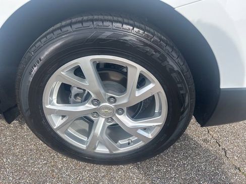 Used 2021 Chevrolet Equinox Premier FWD image 10