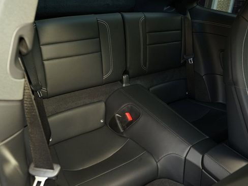 Used 2025 Porsche 911 Carrera image 23