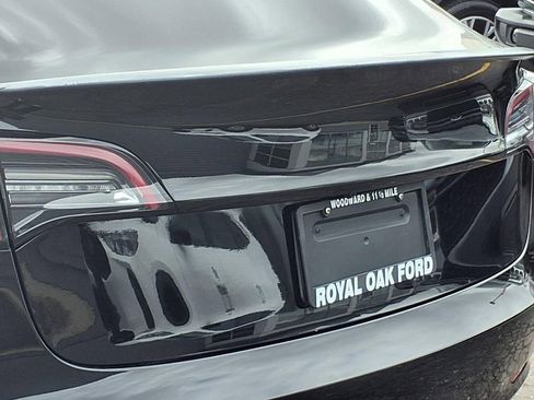 Used 2022 Tesla Model 3 Long Range AWD/4WD image 19
