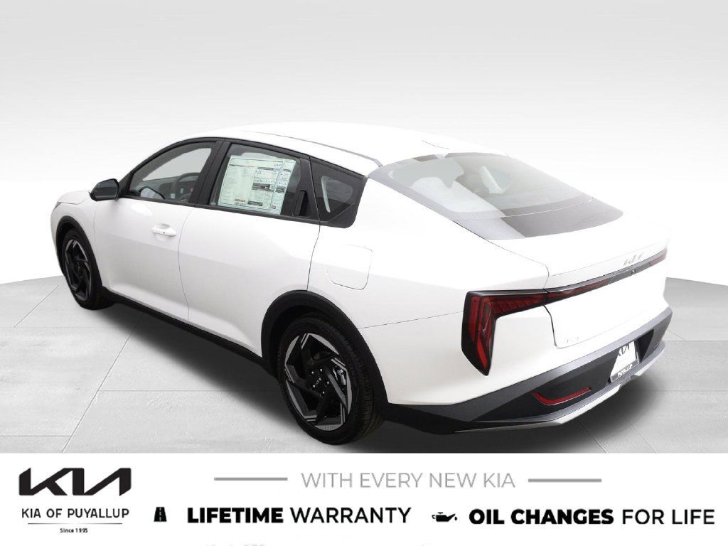 New 2026 Kia K4 EX FWD image 7