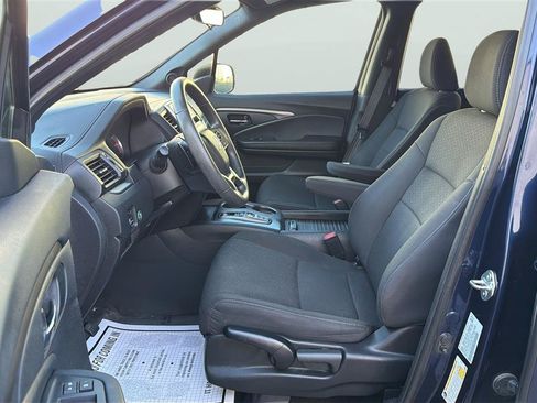 Used 2020 Honda Passport Sport image 11