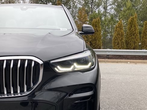 Used 2023 BMW X5 xDrive40i w/ M Sport Package image 49