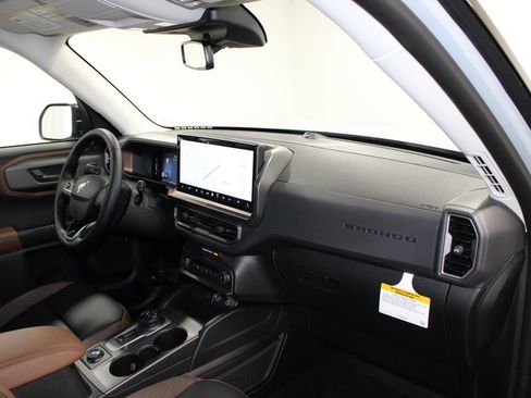 New 2026 Ford Bronco Sport Outer Banks AWD/4WD image 26