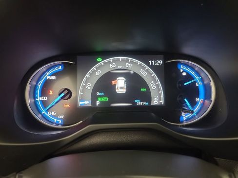 Used 2025 Toyota RAV4 XLE AWD/4WD image 31