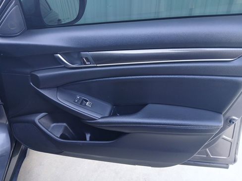 Used 2020 Honda Accord Sport image 17