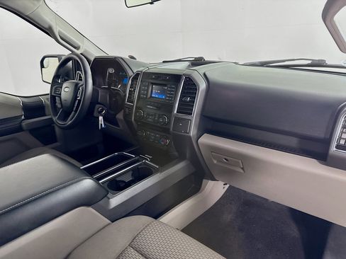 Used 2016 Ford F150 XLT RWD image 33