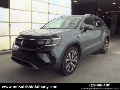 Used 2024 Volkswagen Taos SE