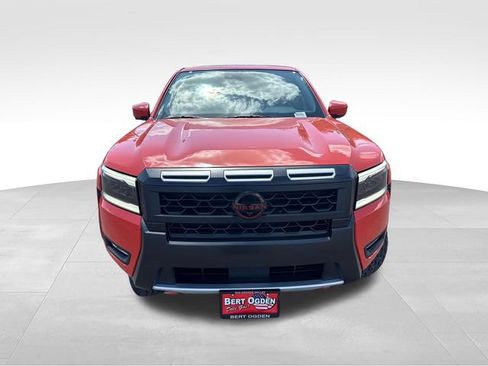 New 2026 Nissan Frontier PRO-4X w/ Pro-4x Convenience Package AWD/4WD image 2