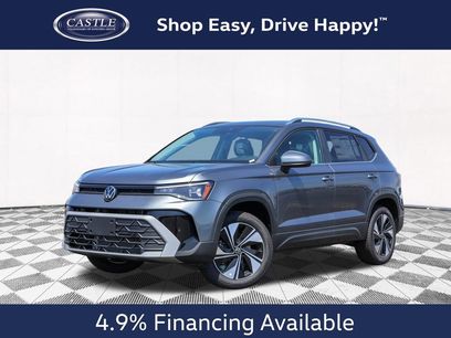 New 2025 Volkswagen Taos SE