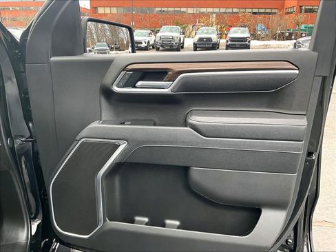 Used 2026 Chevrolet Silverado 1500 RST image 12