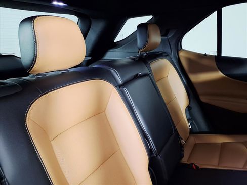 Used 2020 Chevrolet Equinox Premier image 12