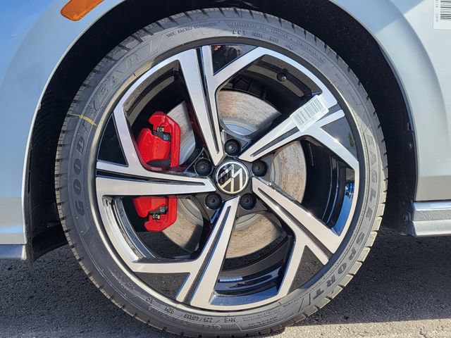 New 2026 Volkswagen GTI SE FWD image 13