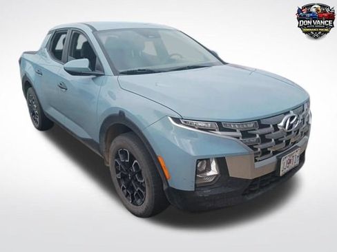 Used 2023 Hyundai Santa Cruz SE AWD/4WD image 1