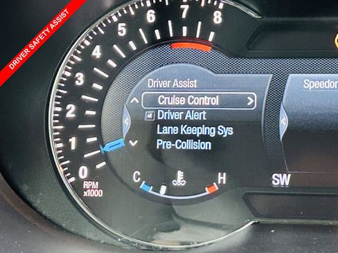 Used 2017 Ford Explorer Platinum AWD/4WD image 12