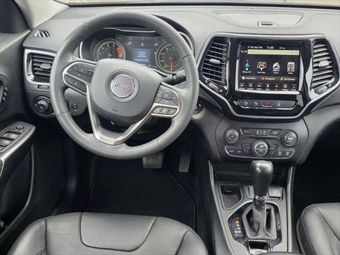 Certified 2021 Jeep Cherokee Limited w/ Elite Package image 18