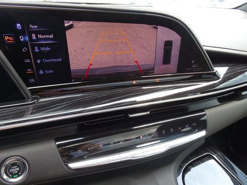Used 2021 Cadillac Escalade Sport w/ Driver Assist Tech Package AWD/4WD image 20