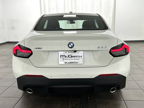 Used 2025 BMW 230i xDrive Coupe w/ Premium Package image 4