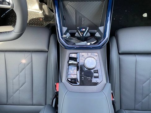 New 2026 BMW X3 xDrive30i w/ Premium Package AWD/4WD image 10
