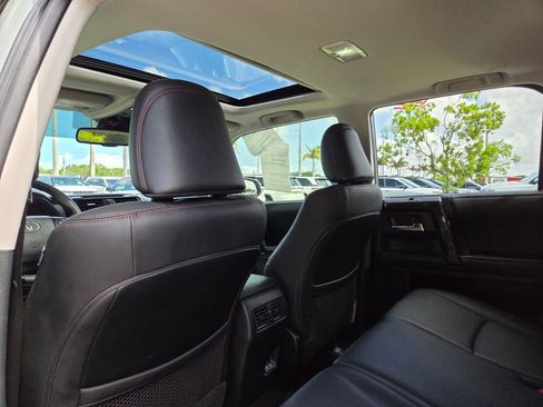 Used 2023 Toyota 4Runner TRD Off-Road Premium w/ Moonroof Package AWD/4WD image 19
