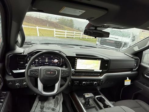 New 2026 GMC Sierra 1500 Elevation AWD/4WD image 14