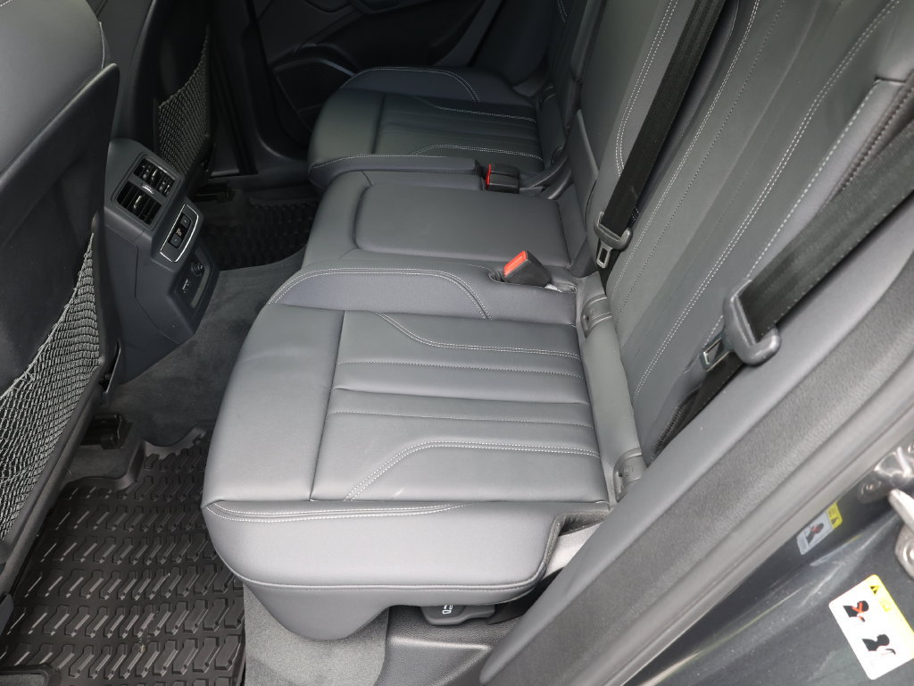 Used 2024 Audi Q5 2.0T Premium Plus AWD/4WD image 21