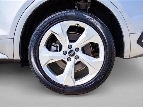 Used 2023 Audi Q5 2.0T Premium Plus AWD/4WD image 9