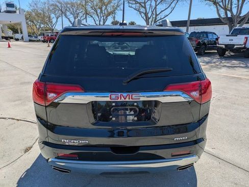 Used 2017 GMC Acadia Denali w/ Technology Package AWD/4WD image 11