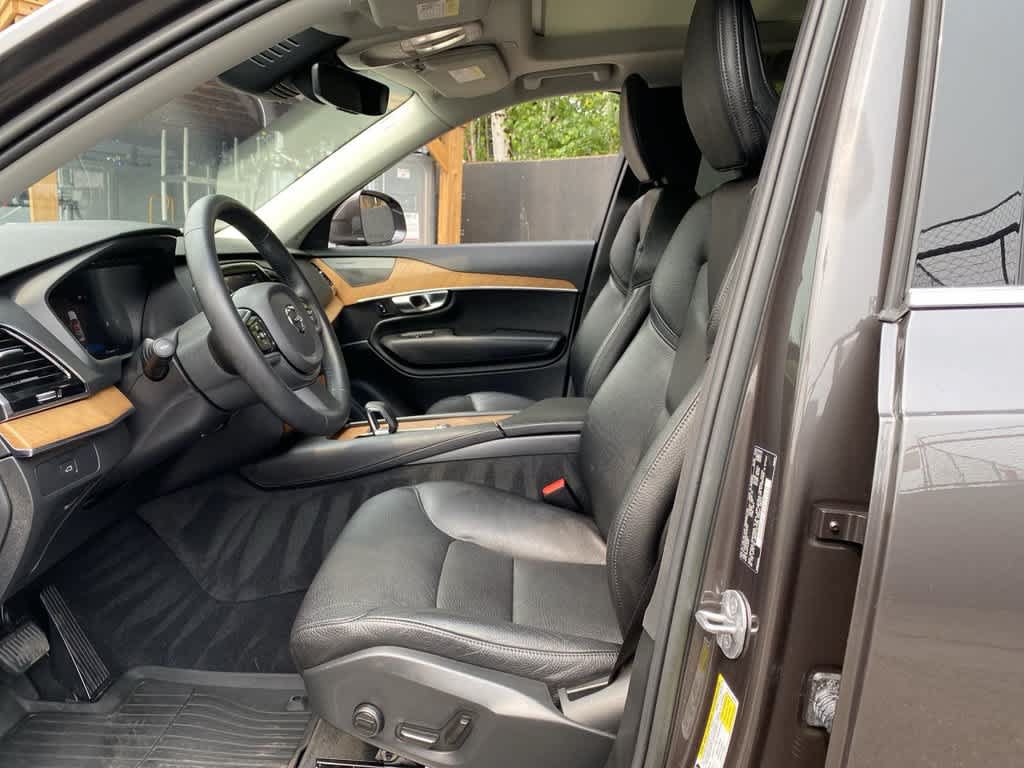 Used 2023 Volvo XC90 B6 Plus w/ Protection Package AWD/4WD image 14