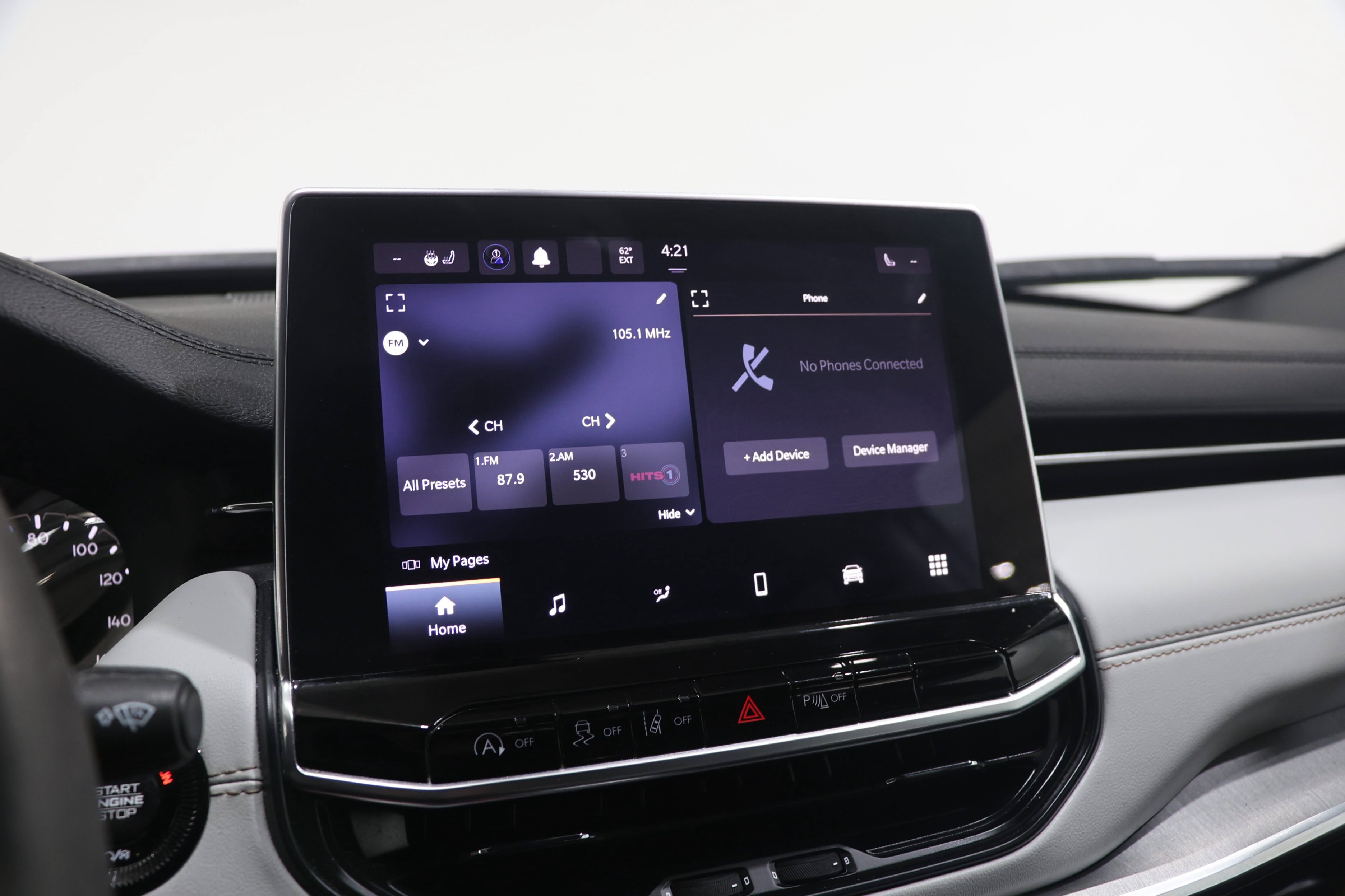 Used 2023 Jeep Compass Limited w/ Sun and Sound Group AWD/4WD image 25