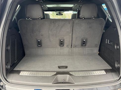 Used 2022 Chevrolet Tahoe RST w/ Luxury Package image 5