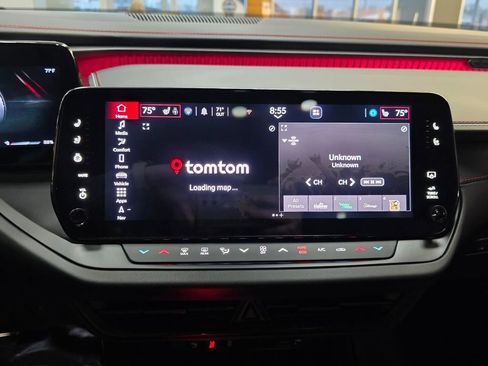 Used 2024 Dodge Charger R/T w/ Plus Group image 20