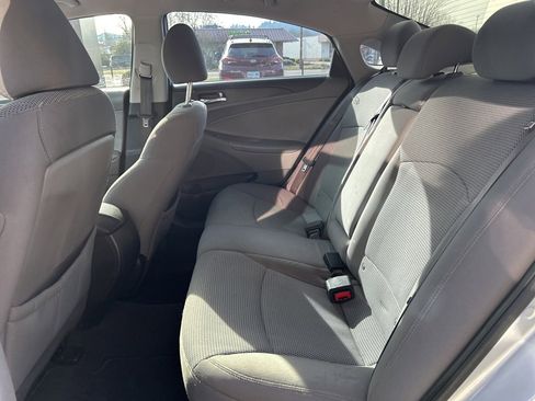 Used 2012 Hyundai Sonata GLS w/ Popular Equipment Pkg image 10