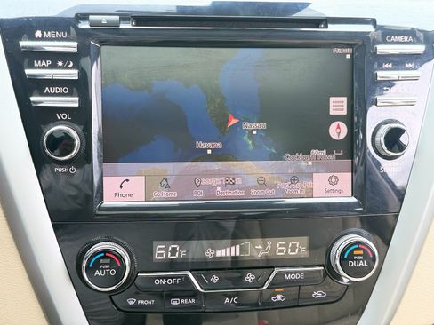 Used 2019 Nissan Murano SL w/ SL Technology Package FWD image 28