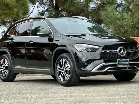 Certified 2025 Mercedes-Benz GLA 250 GLA 250 image 2
