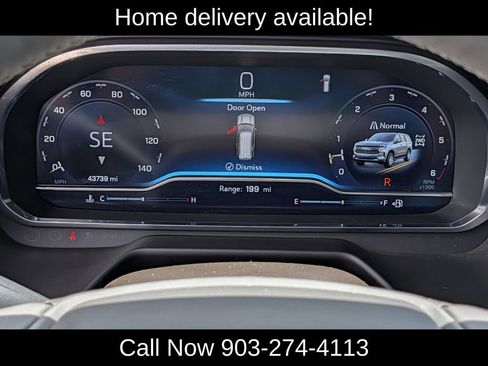 Used 2023 Chevrolet Suburban Z71 w/ Luxury Package AWD/4WD image 21