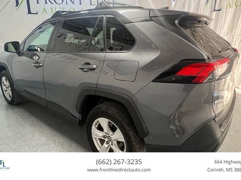 Used 2020 Toyota RAV4 XLE image 5
