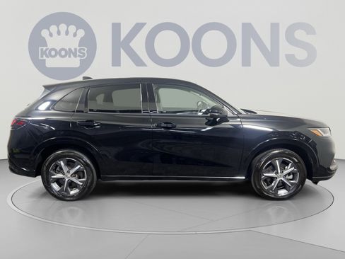Used 2023 Honda HR-V EX-L image 12