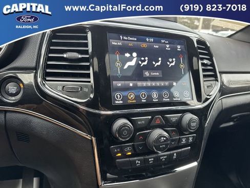 Used 2021 Jeep Grand Cherokee Trailhawk w/ Trailhawk Luxury Group image 30