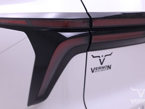 New 2026 Chevrolet Traverse LT image 40