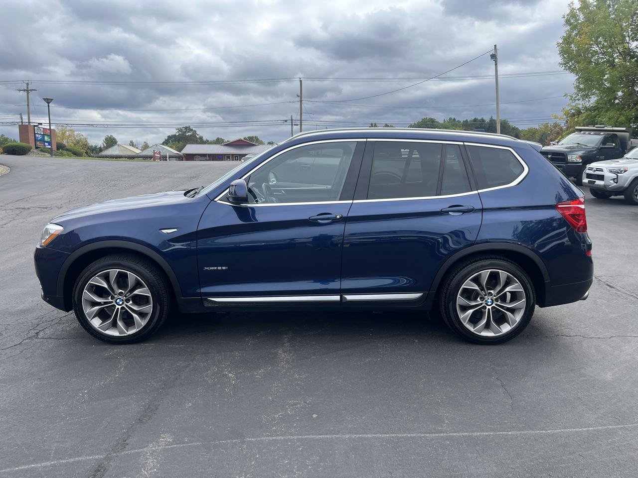 Used 2017 BMW X3 xDrive28i AWD/4WD image 20