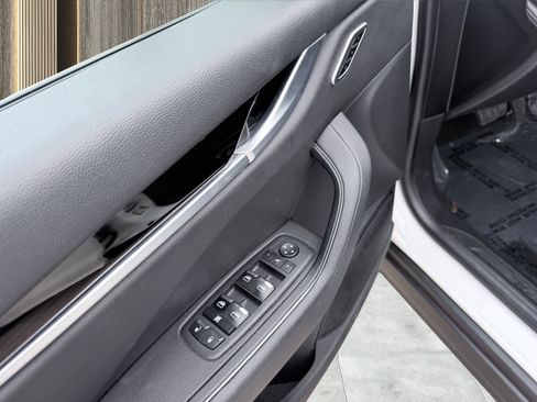 Used 2023 Maserati Levante Modena image 22