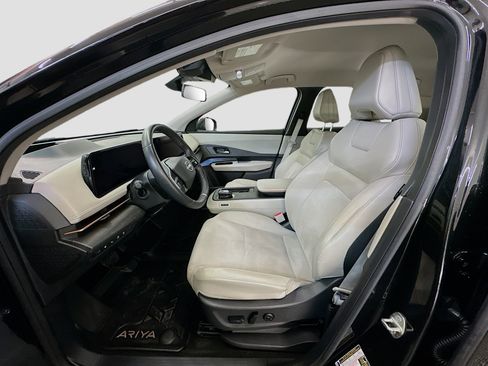 Used 2023 Nissan Ariya FWD image 13