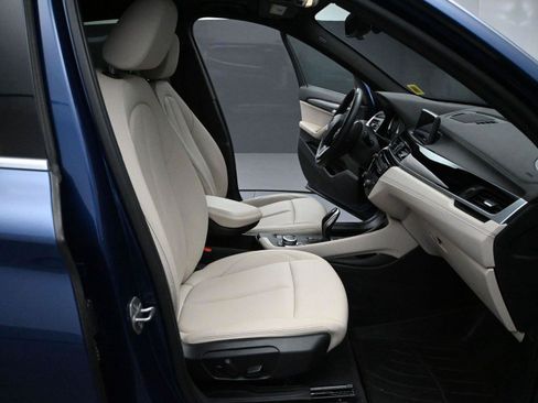 Used 2021 BMW X1 xDrive28i w/ Convenience Package AWD/4WD image 16