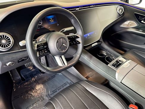 Certified 2023 Mercedes-Benz EQS 580 4MATIC Sedan image 9