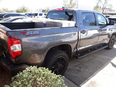 Used 2021 Toyota Tundra SR5 RWD image 1