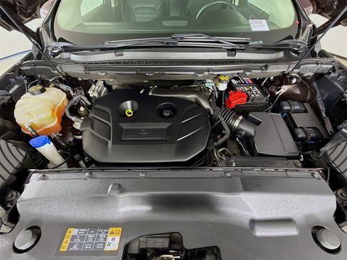 Used 2018 Ford Edge SEL w/ Equipment Group 201A image 31